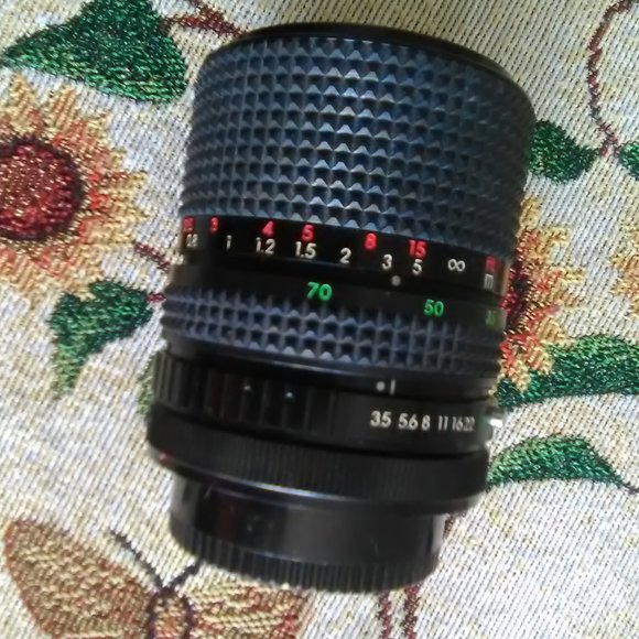 Two Touch Macro Camera Lens - Picture 4 of 5